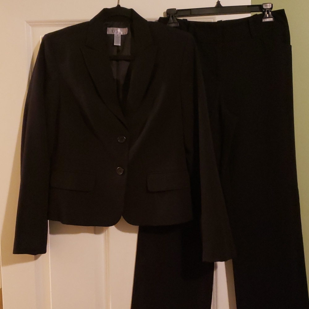 Nine & Co pantsuit